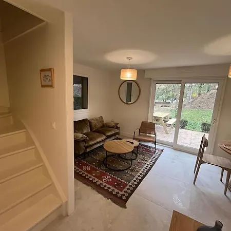 Embruns Nouveau Dans Arboree Holiday home *